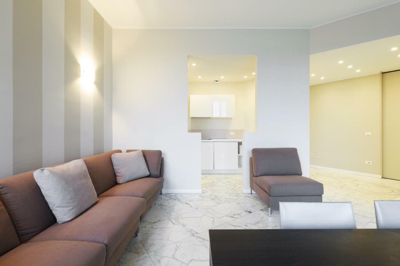 Duomo Luxury Apartment Milano Exterior foto